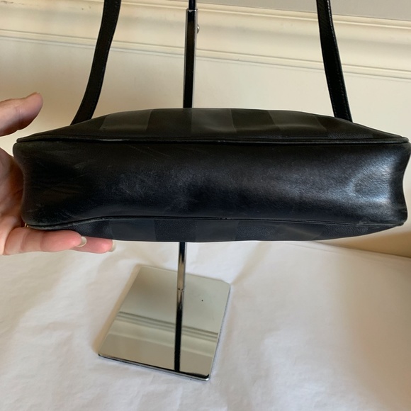 Vintage Pre-1980 FENDI Black Leather Pequin Domed Shoulder Bag - Picture 4 of 10